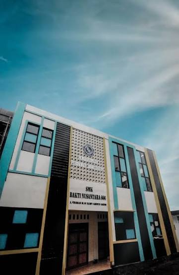 Pengadaan komputer desktop SMK Bakti Nusantara 666 sudah rampung